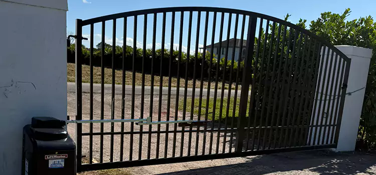 Driveway Fence Repair Maumelle
